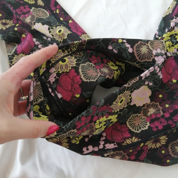 Lululemon Wunder Under High Rise 21" Crop Leggings Floral Fluorolace Multi 4 - Picture 11 of 15